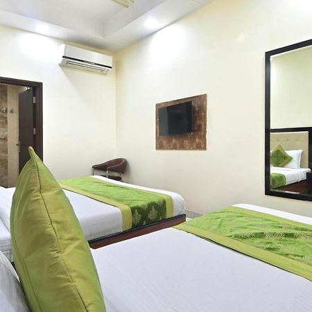 Hotel Emporio View - New Delhi Railway Station - Paharganj Eksteriør billede