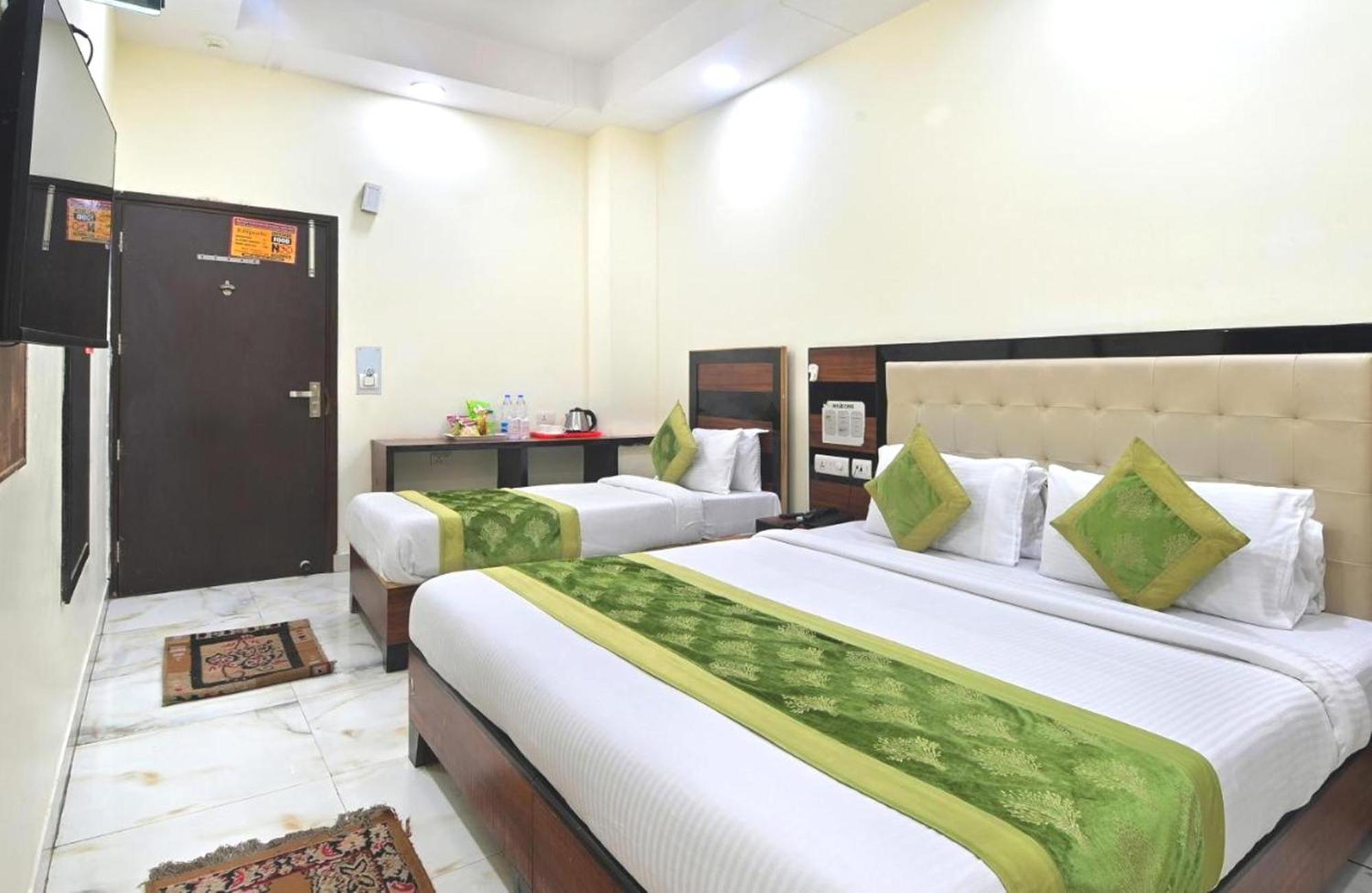 Hotel Emporio View - New Delhi Railway Station - Paharganj Eksteriør billede