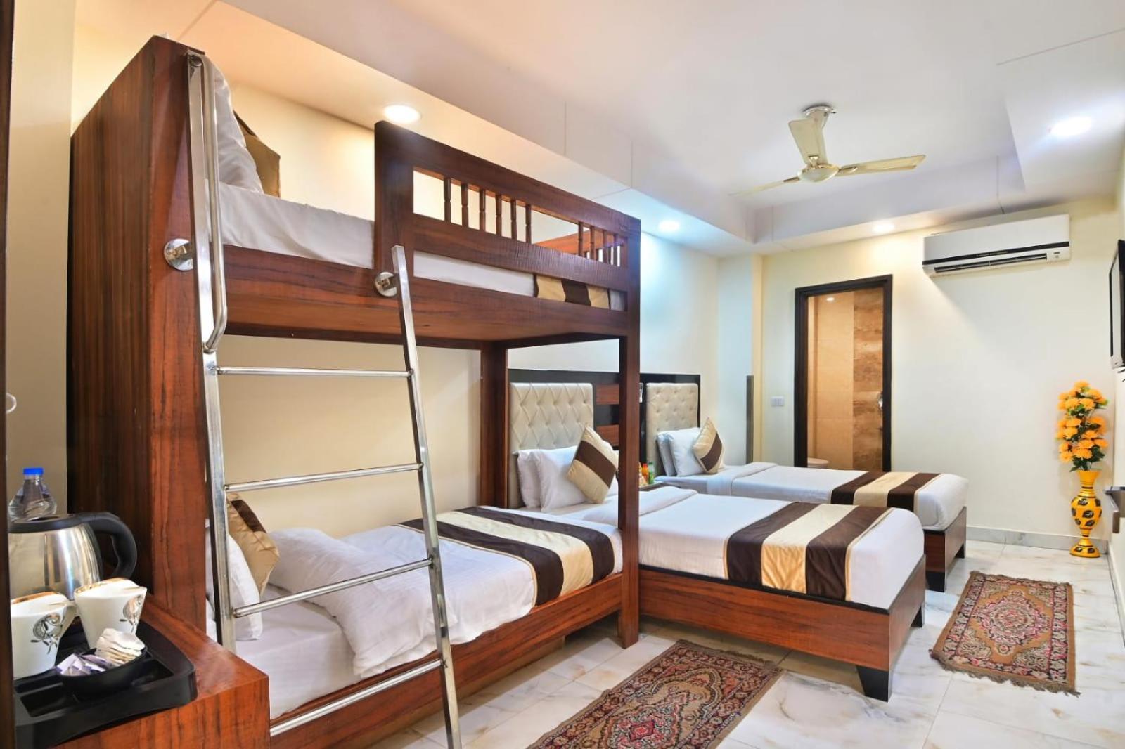 Hotel Emporio View - New Delhi Railway Station - Paharganj Eksteriør billede