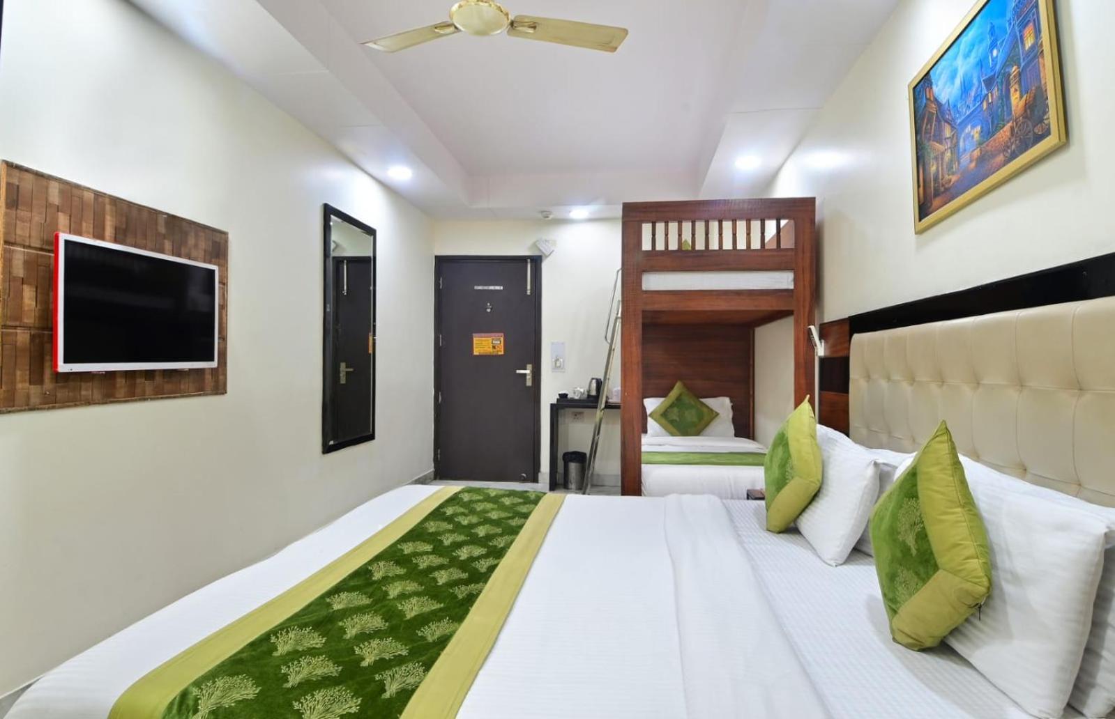 Hotel Emporio View - New Delhi Railway Station - Paharganj Eksteriør billede